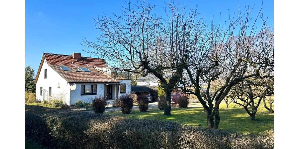 Hausansicht Straßenseite