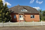 HORN IMMOBILIEN++ 2 km bis Neubrandenburg, großes Einfamilienhaus mit vielen Extras - Einliegerwohnung möglich - Einfamilienhaus Neuendorf Neuendorf | Angebot:27350773