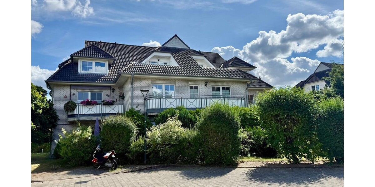 Straßenansicht