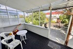 HORN IMMOBILIEN ++ Neubrandenburg Vogelviertel, Haus mit Grundstück, Terrasse und 3 Garagen - Reihenendhaus Neubrandenburg Datzeberg | Angebot:26974618