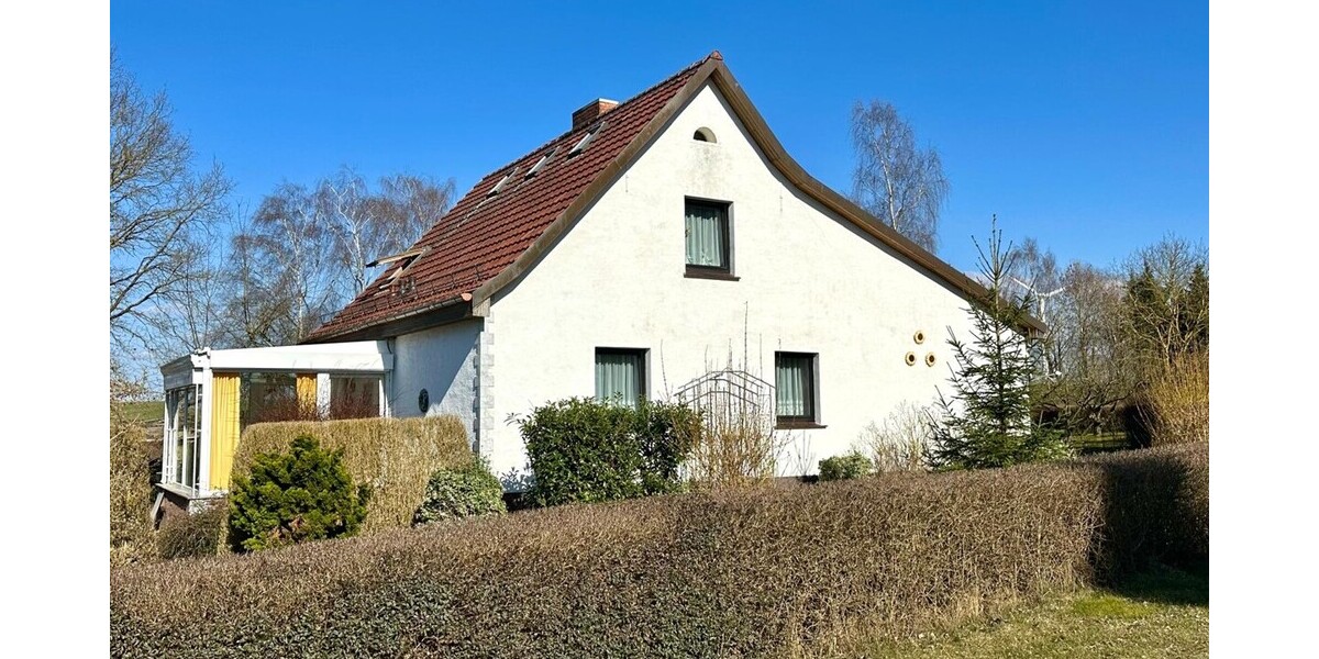 Hausansicht Straßenseite
