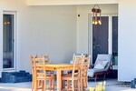 HORN IMMOBILIEN ++ Winkelbungalow 5 km bis Neubrandenburg, Baujahr 2022, Doppelgarage + Carport - Einfamilienhaus Sponholz | Angebot:27069443