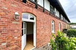 HORN IMMOBILIEN ++ charmantes Zweifamilienhaus in Klein Helle, nur 15 min bis Neubrandenburg - Zweifamilienhaus Klein Helle Klein Helle | Angebot:26994293