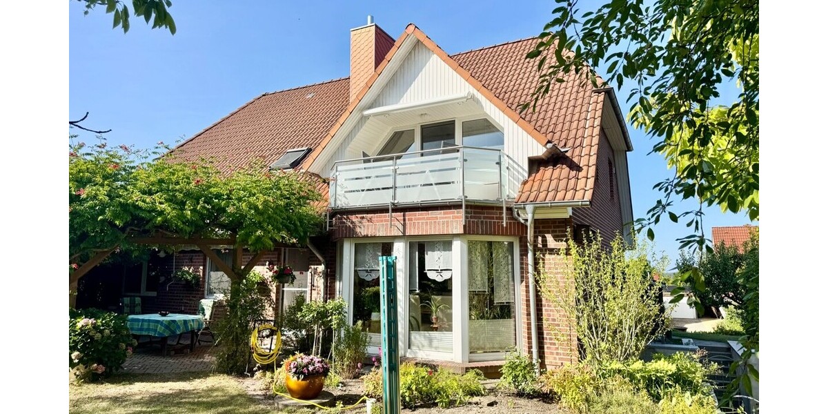 Hausansicht vom Garten